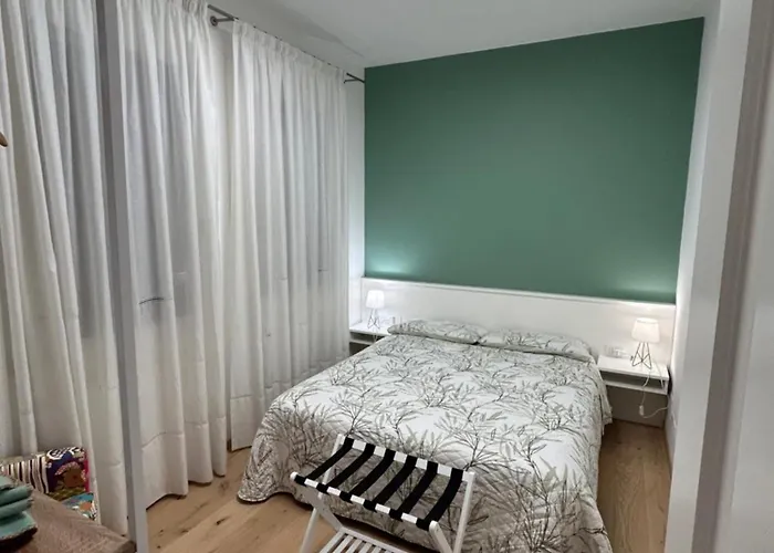 Amia & Wine Apartment